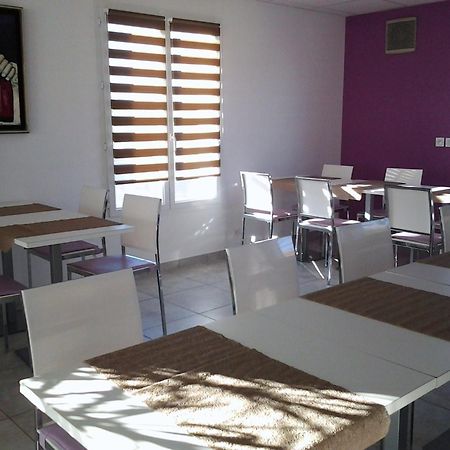 Kyriad Perpignan Sud Restaurant foto