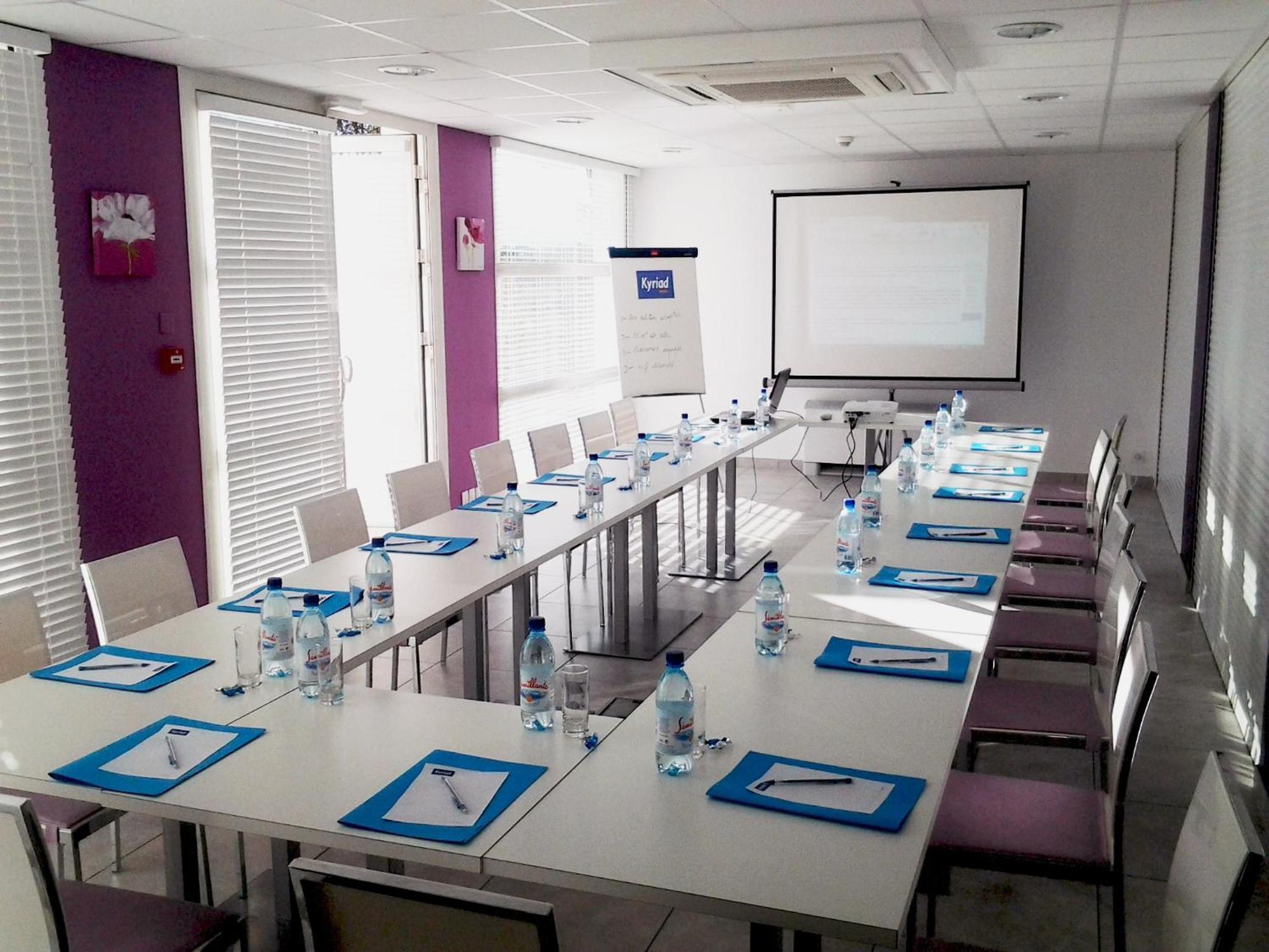 Kyriad Perpignan Sud Business foto